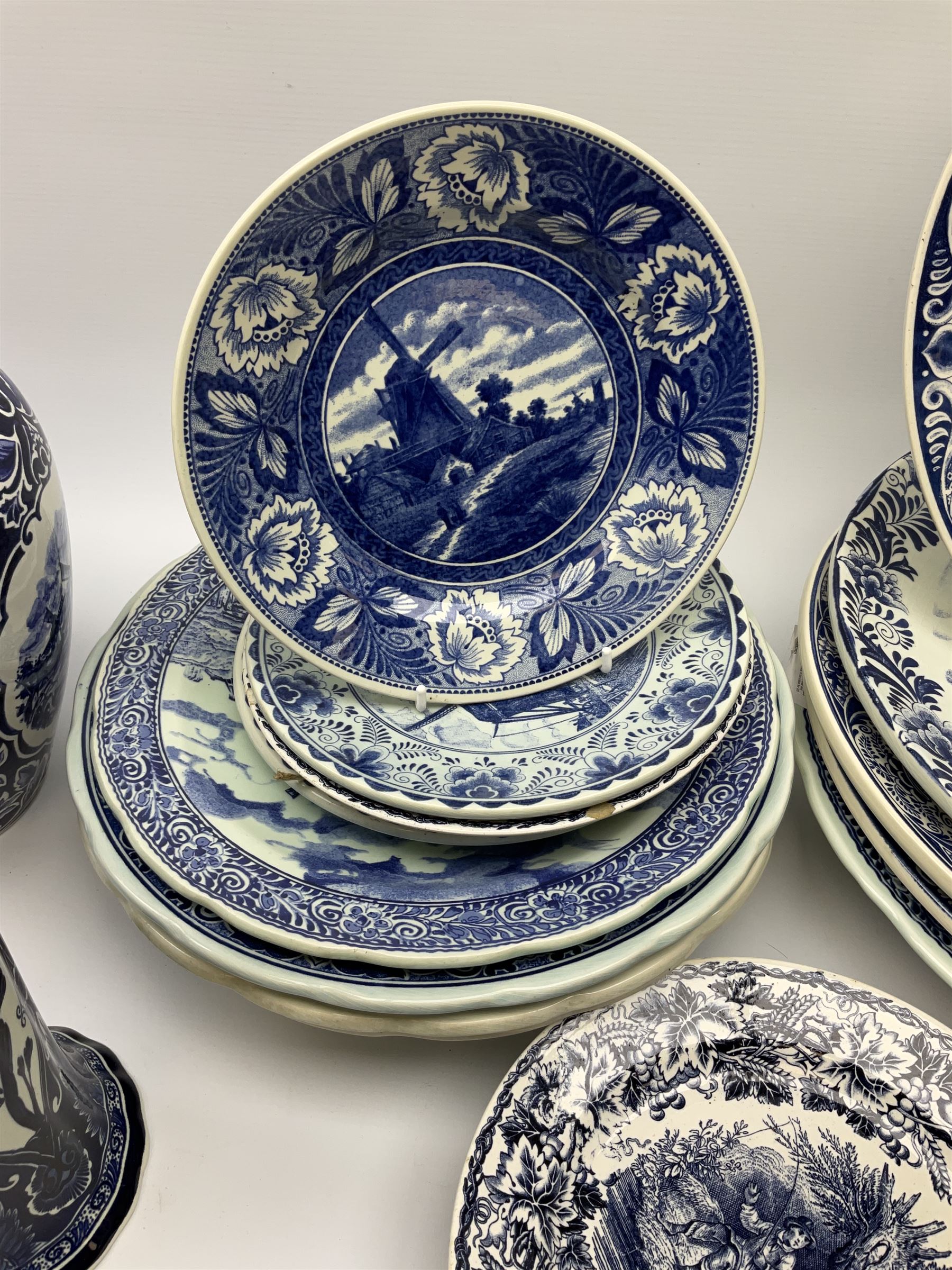 A large collection of modern transfer printed Delft ware - Image 3 of 6