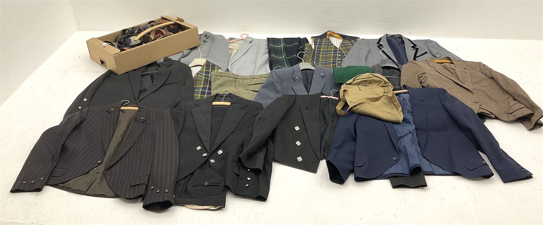 Vintage and later clothing including mess jackets