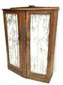 Early 20th century oak cabinet