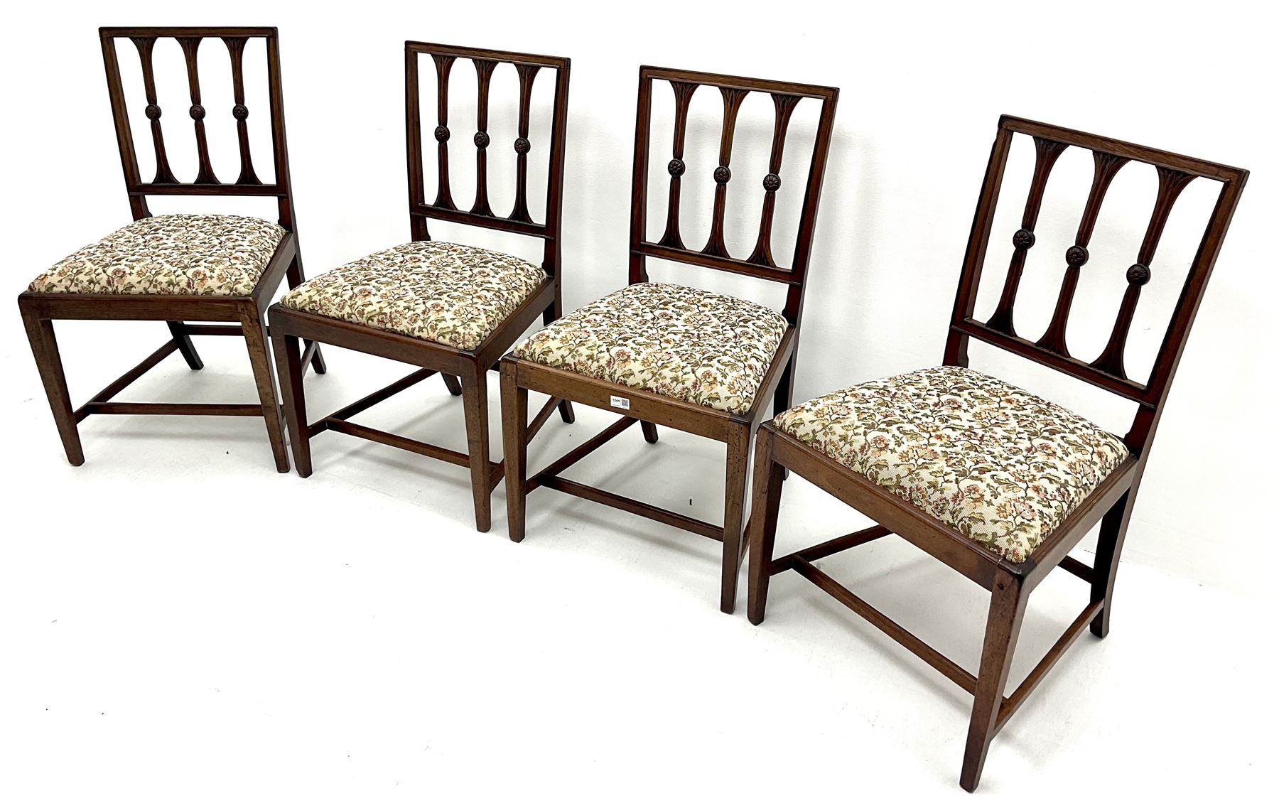 Set four Georgian mahogany dining chairs - Image 2 of 3