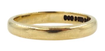 9ct gold wedding band