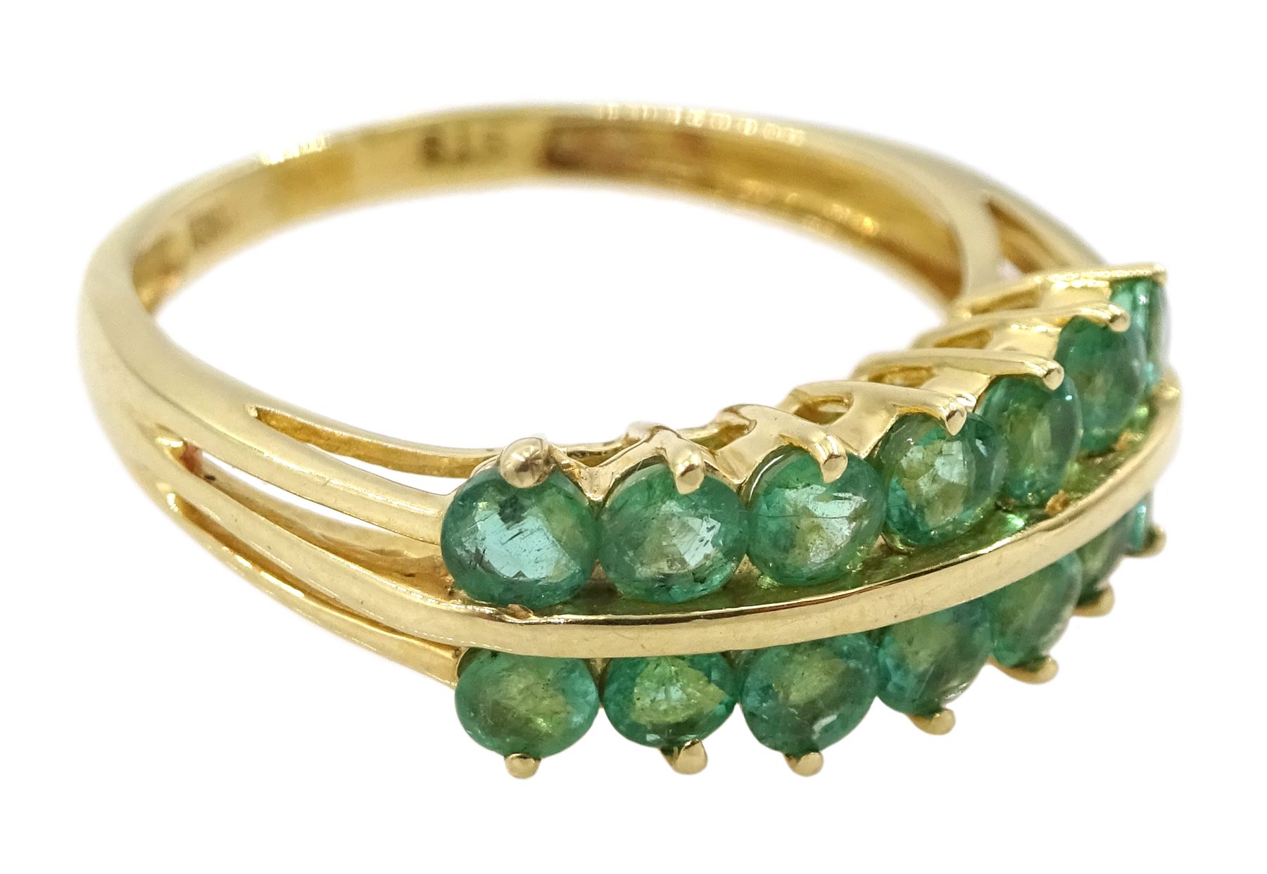 Gold two row emerald ring - Image 3 of 4