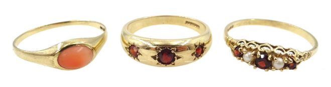 Gold coral ring