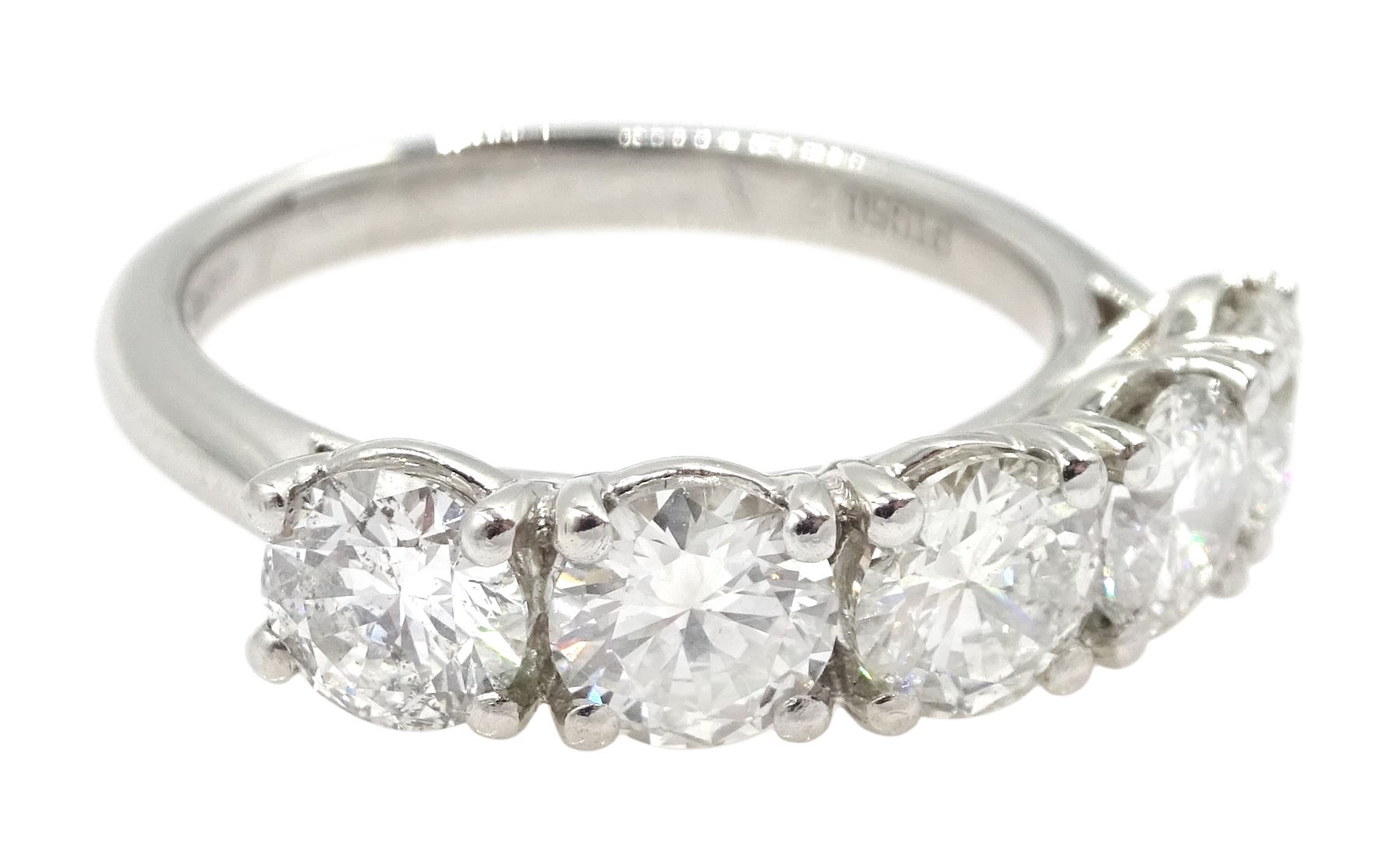 Platinum five stone round brilliant cut diamond ring hallmarked - Image 4 of 5