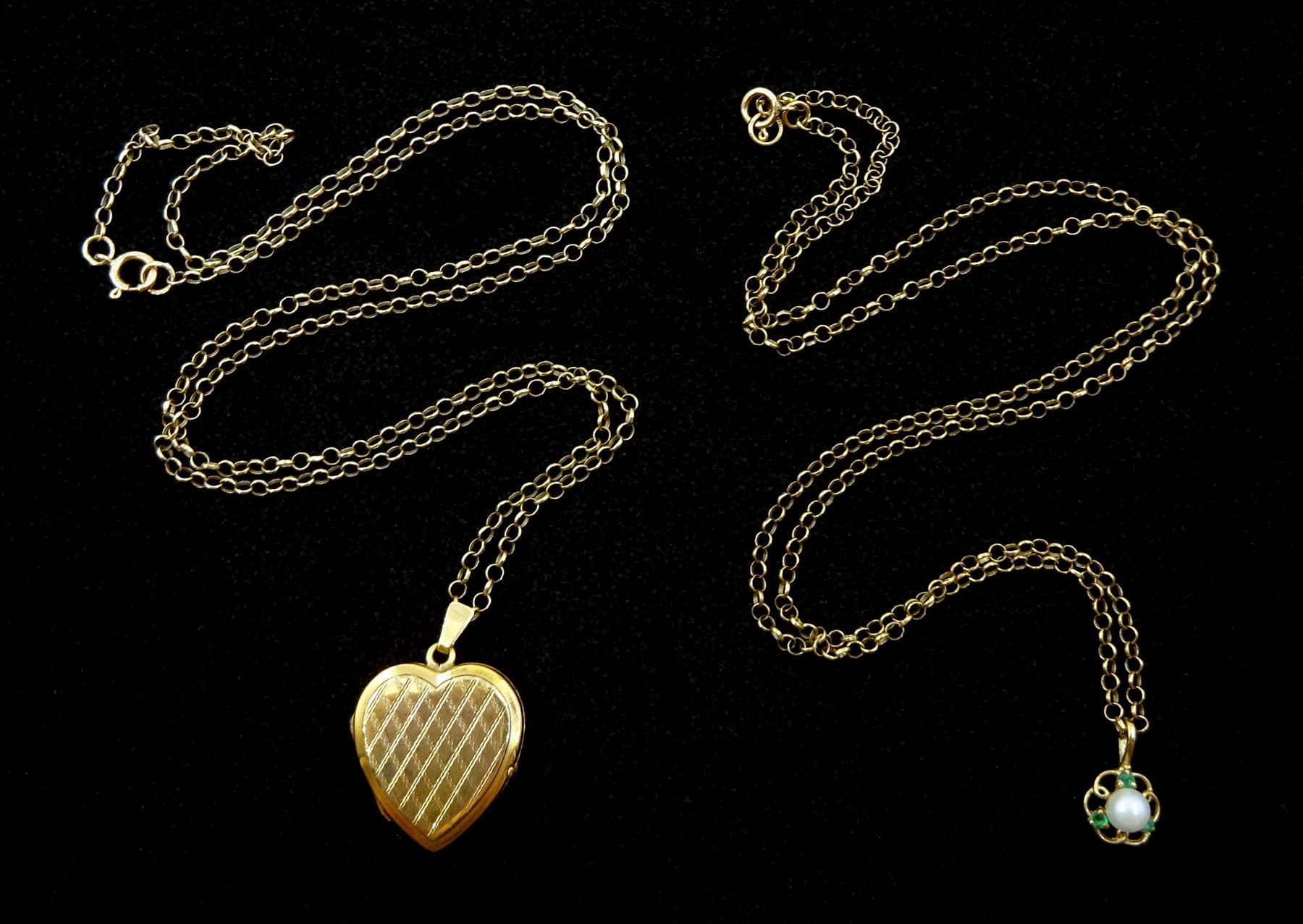 9ct gold pearl and emerald pendant necklace and a 9ct gold heart locket pendant necklace - Image 2 of 2