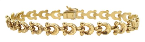 9ct gold horseshoe link bracelet