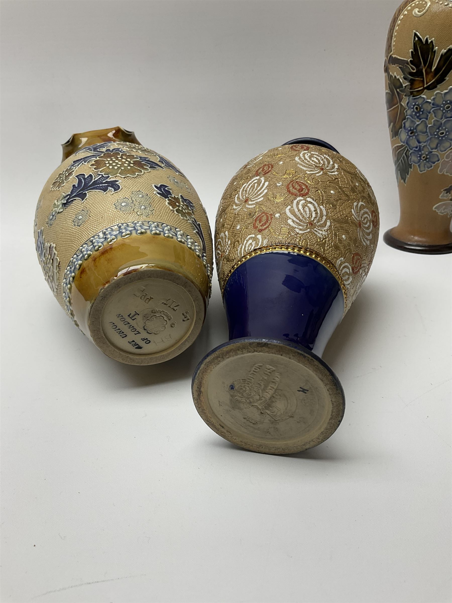 A pair of Royal Doulton Slaters Patent vases - Image 3 of 3