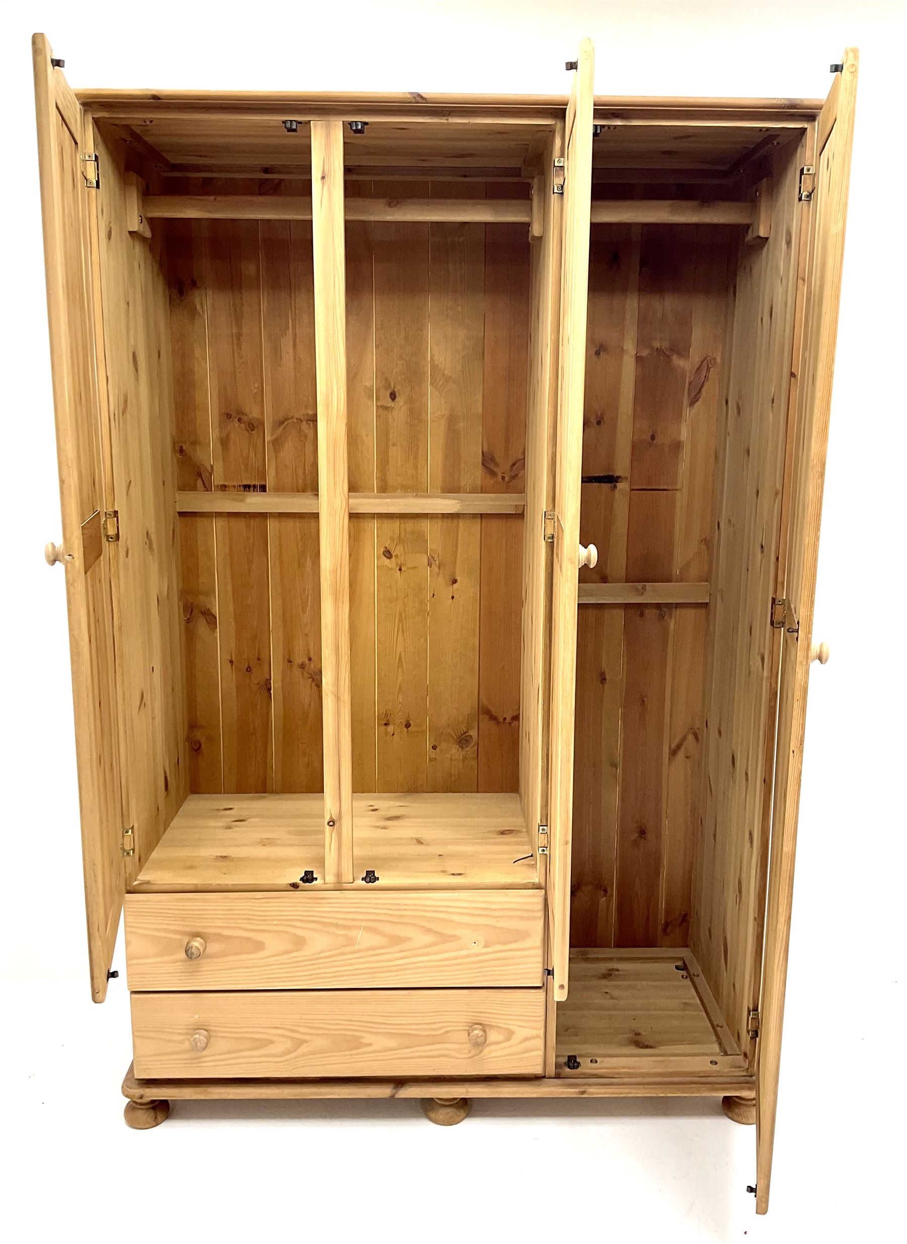 Solid pine triple combination wardrobe - Image 4 of 4