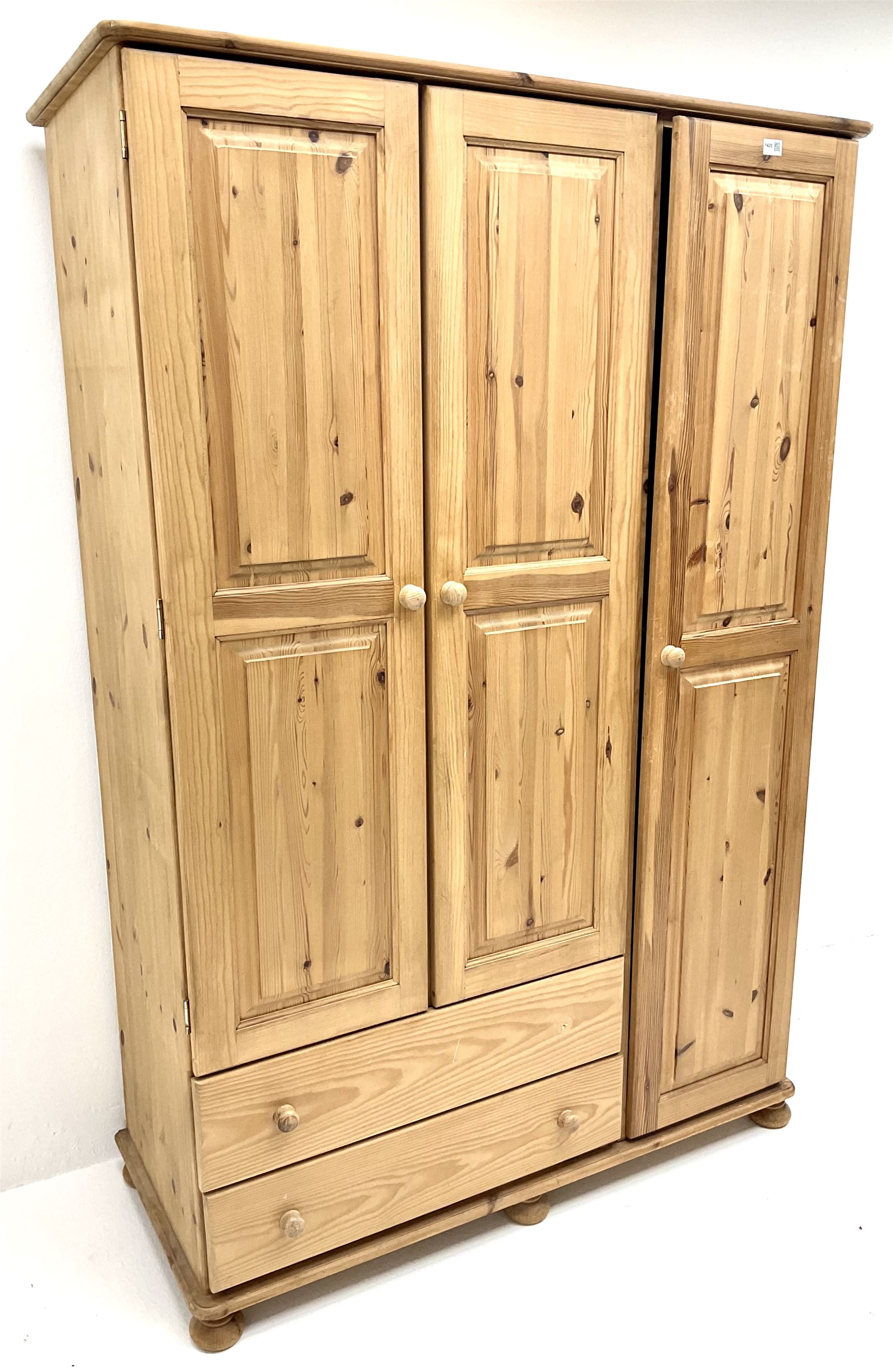 Solid pine triple combination wardrobe - Image 3 of 4