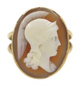 Victorian gold cameo ring
