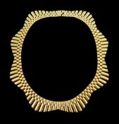 9ct gold triangular design fringed necklace