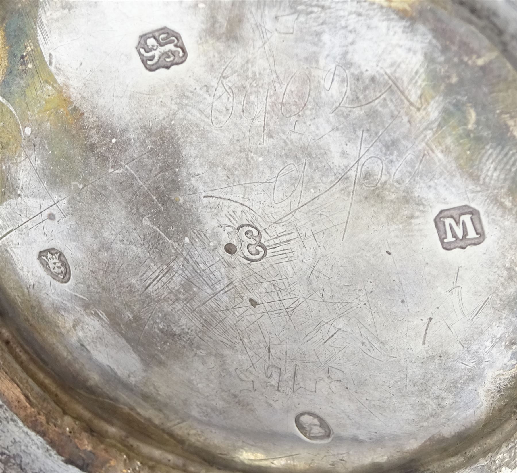George III silver teapot - Image 2 of 4