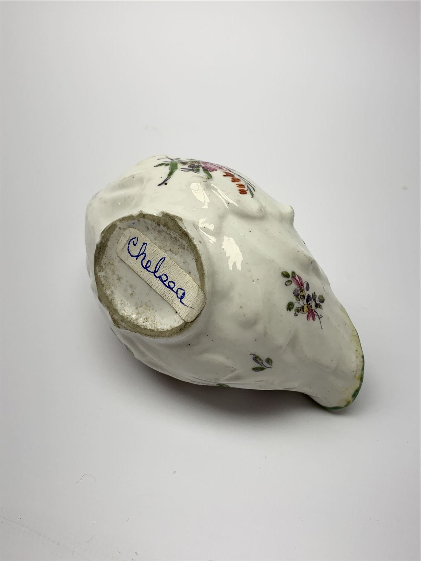 18th century Derby porcelain sauce boat - Image 6 of 8