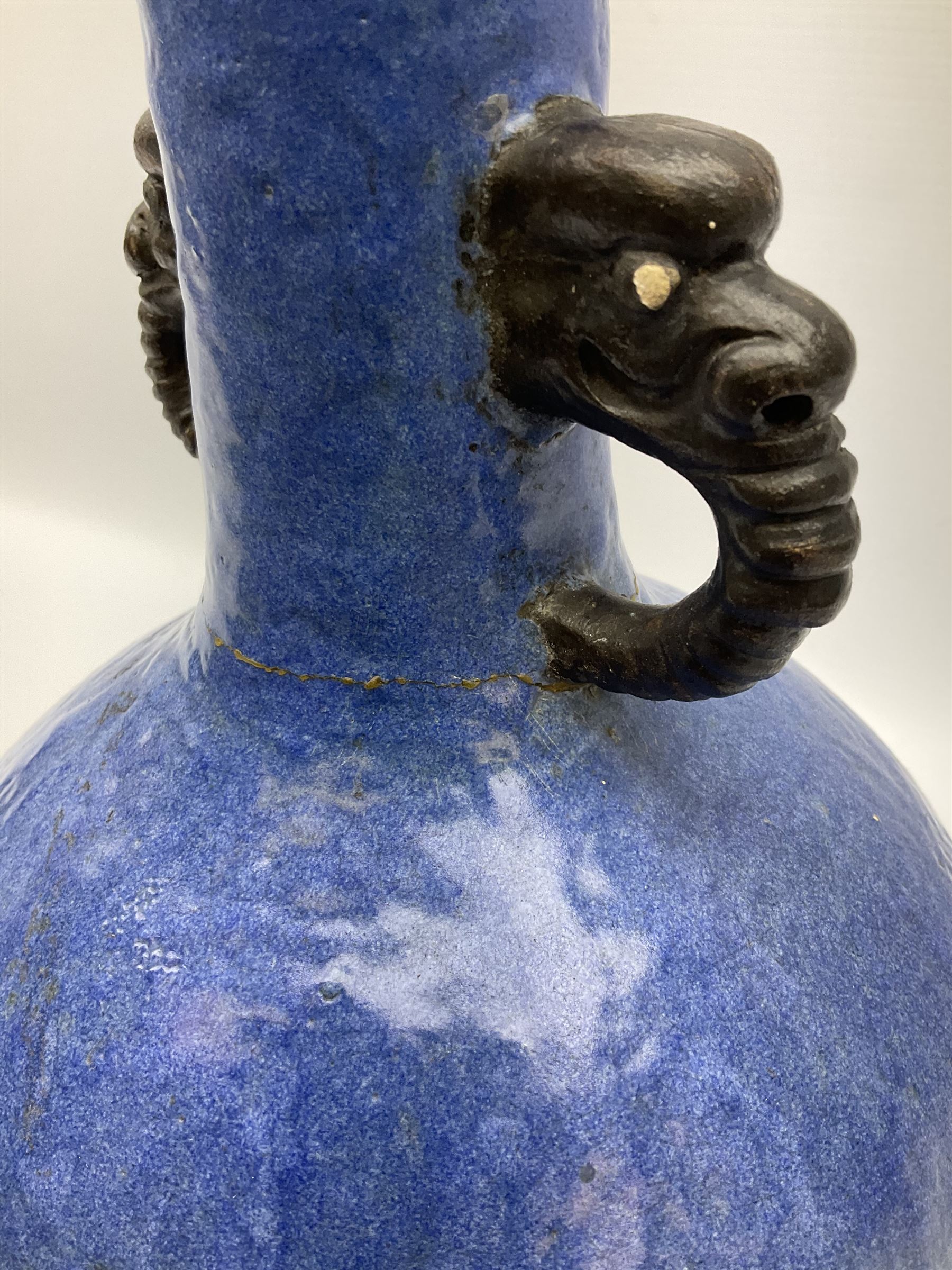20th Century Chinese blue glazed twin handled vase with orange peel finish - Image 7 of 8