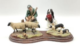 A Royal Doulton Spaniel with pheasant in mouth