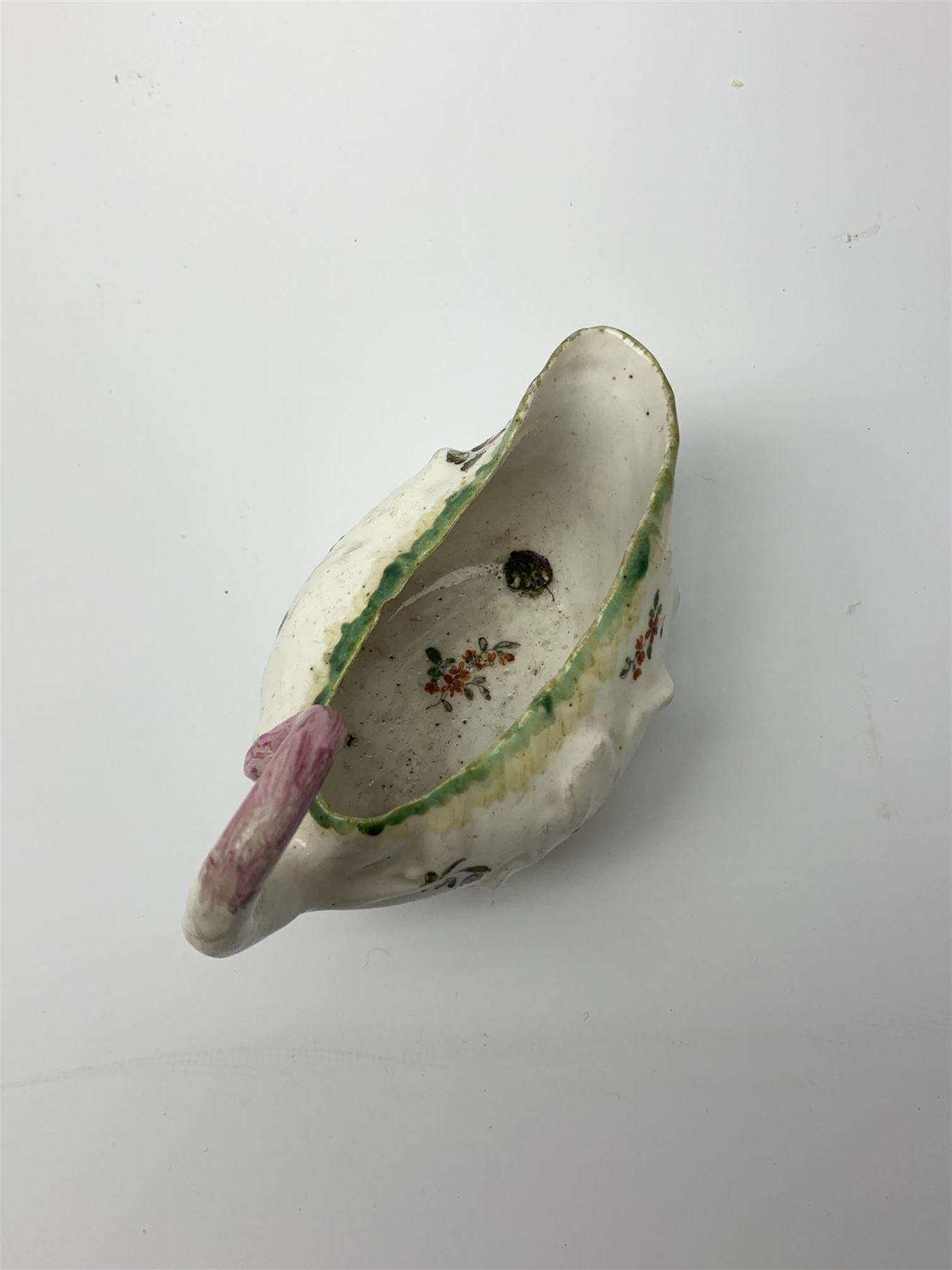 18th century Derby porcelain sauce boat - Image 5 of 8