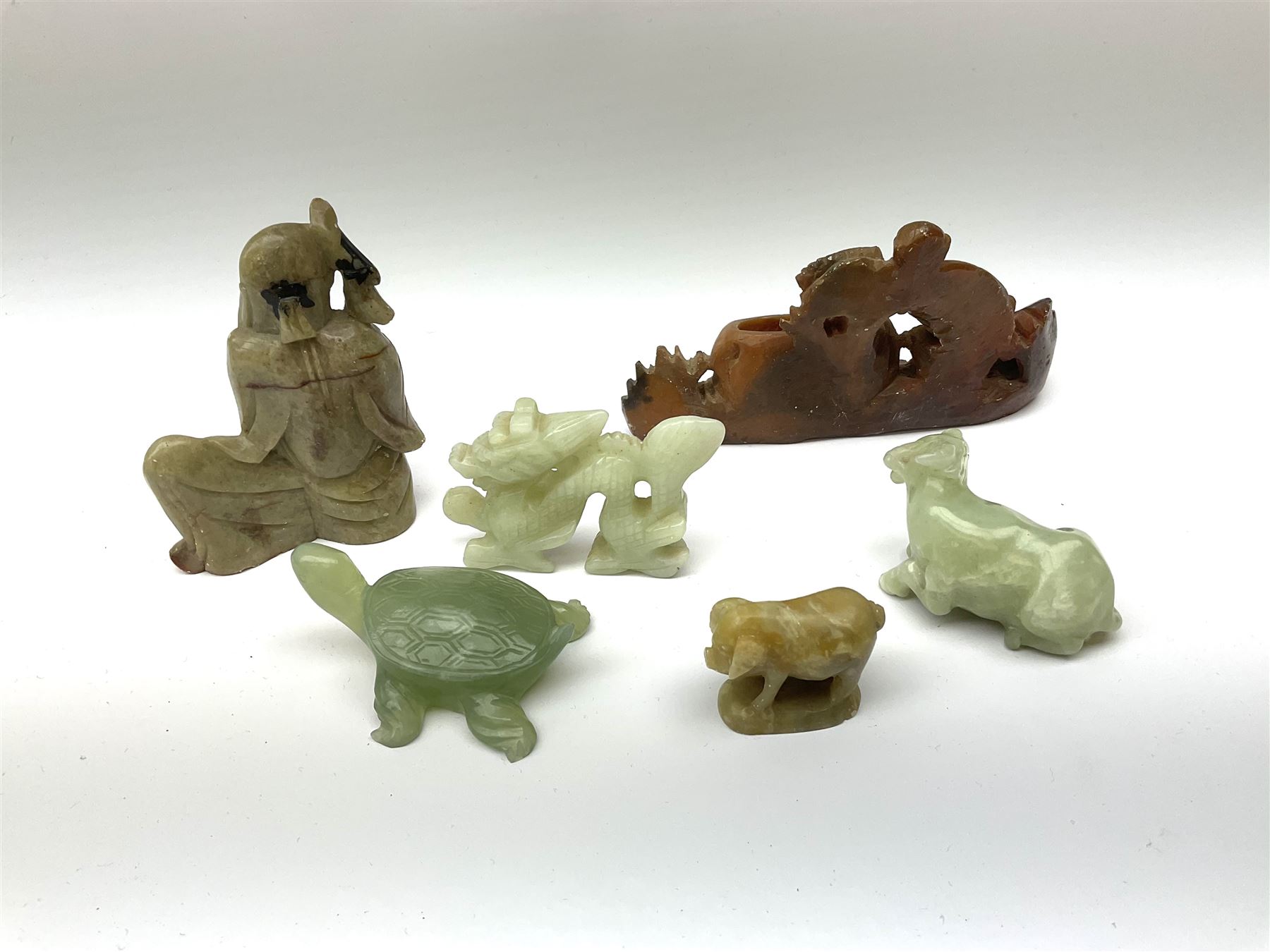 A Chinese carved jade model of a water buffalo - Image 2 of 2