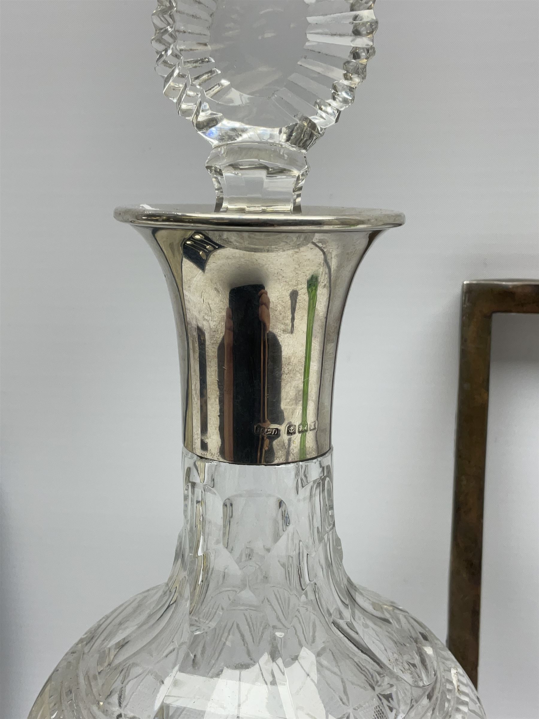 Decanter with hallmarked silver collar and glass stopper - Image 3 of 5