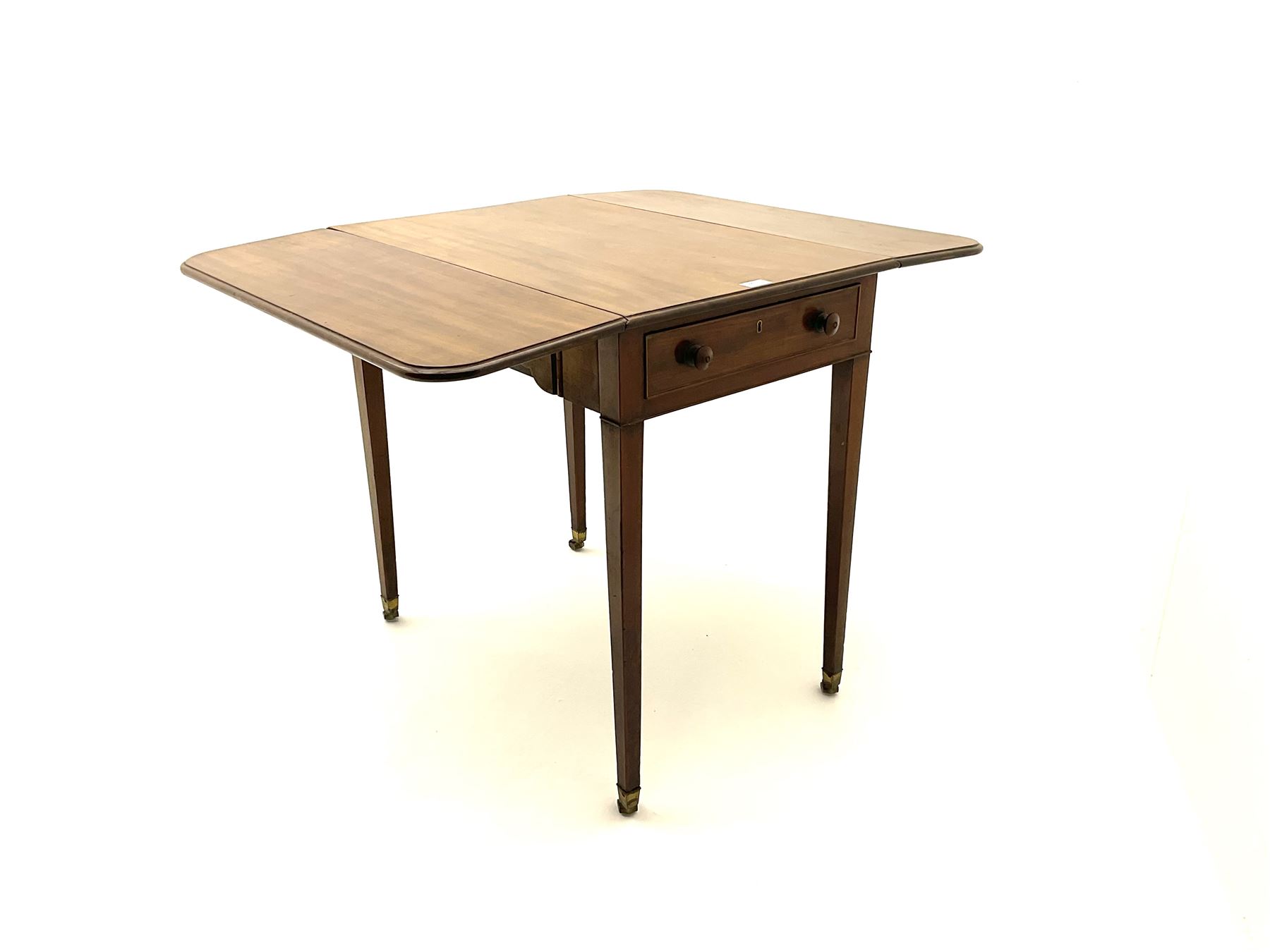 Victorian mahogany pembroke table - Image 2 of 2