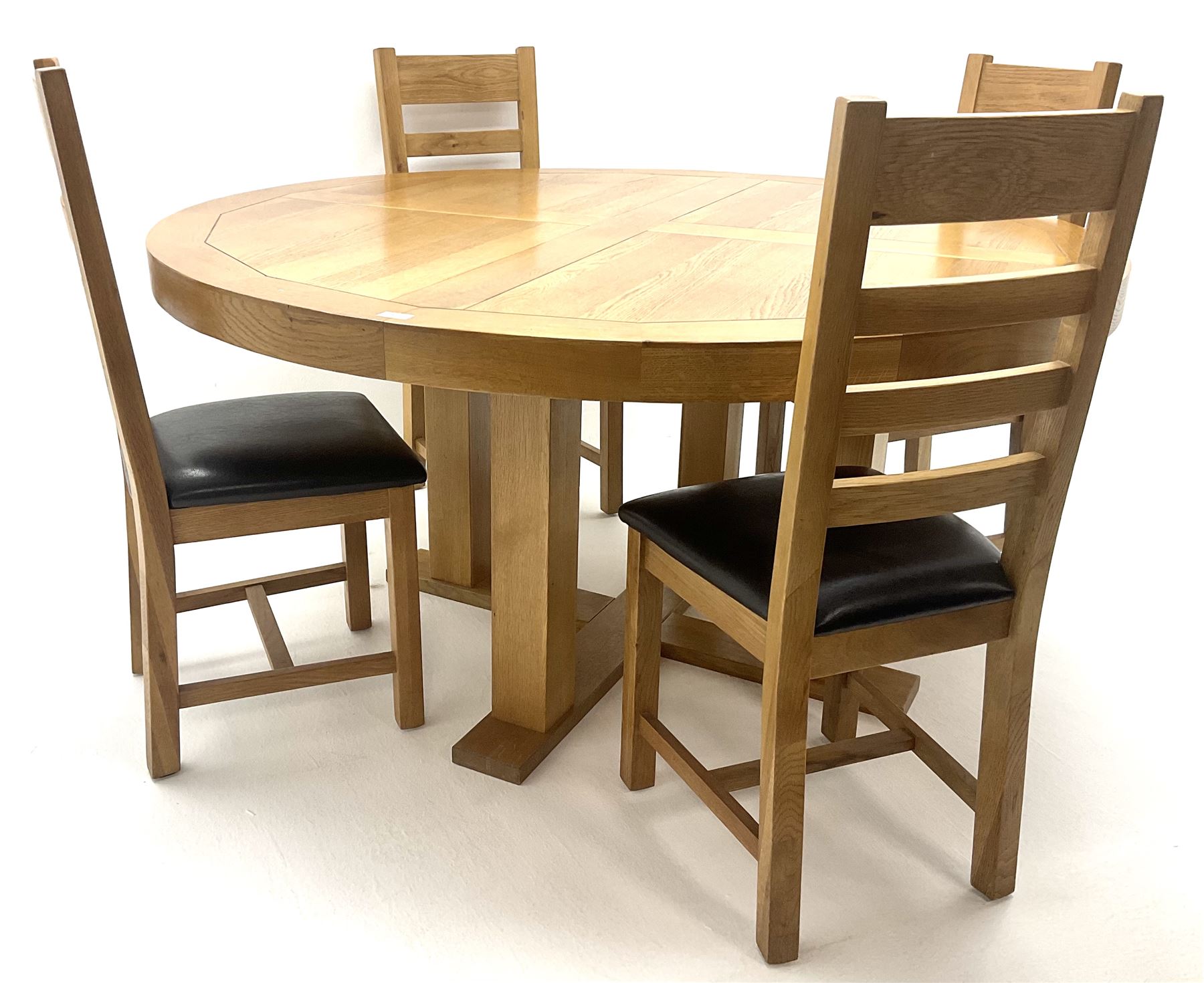 Light oak circular dining table on X-base with straight supports (D150cm - Image 2 of 4