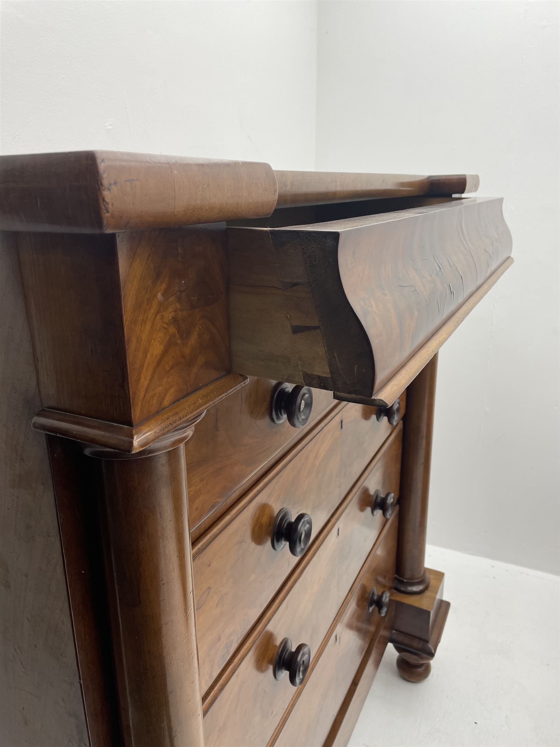 Victorian mahogany chest - Image 3 of 5