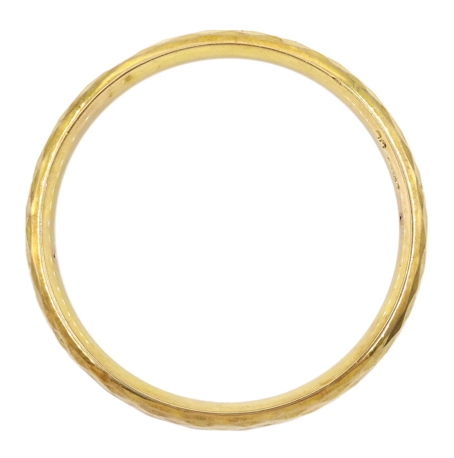 Early 20th century 9ct rose gold bangle - Image 2 of 2