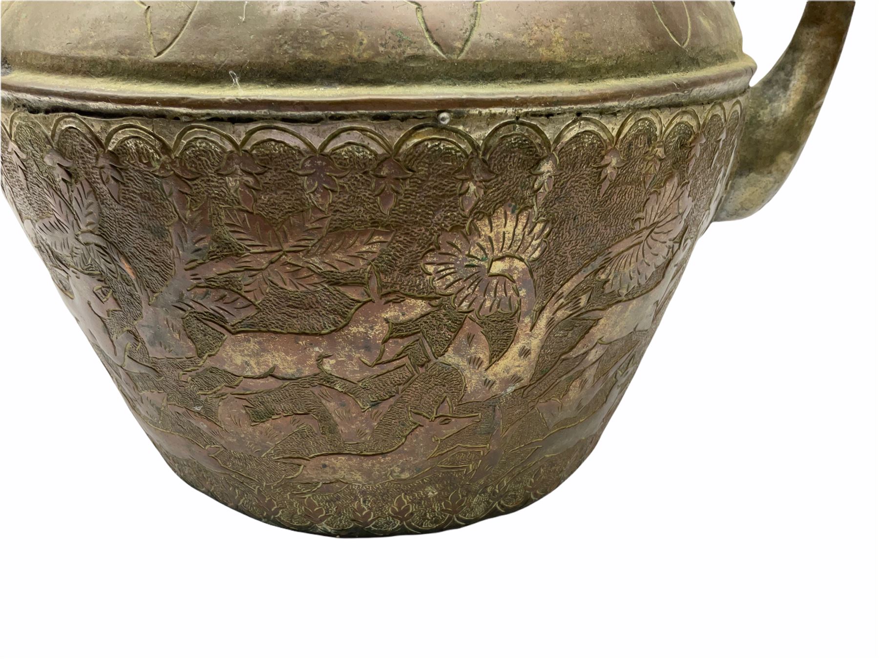 Large Eastern copper alloy kettle - Image 8 of 8