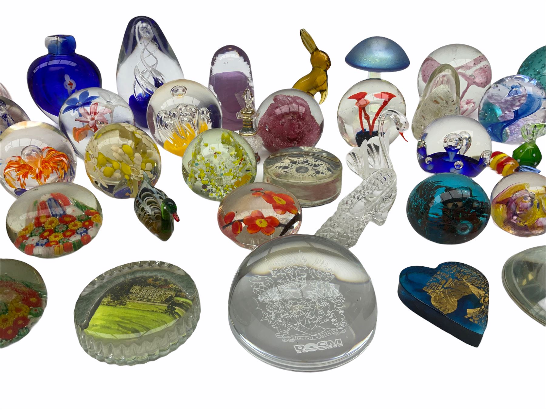 Glass paperweights to include Caithness - Image 6 of 8