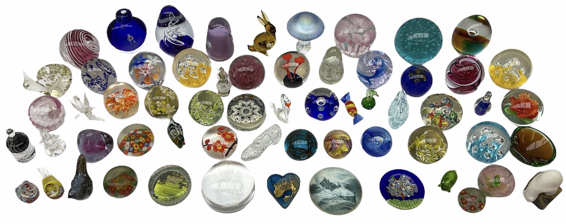 Glass paperweights to include Caithness - Image 3 of 8