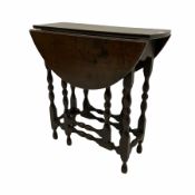 18th century small oak gateleg table