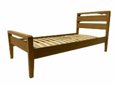 Solid oak 3' single bedstead