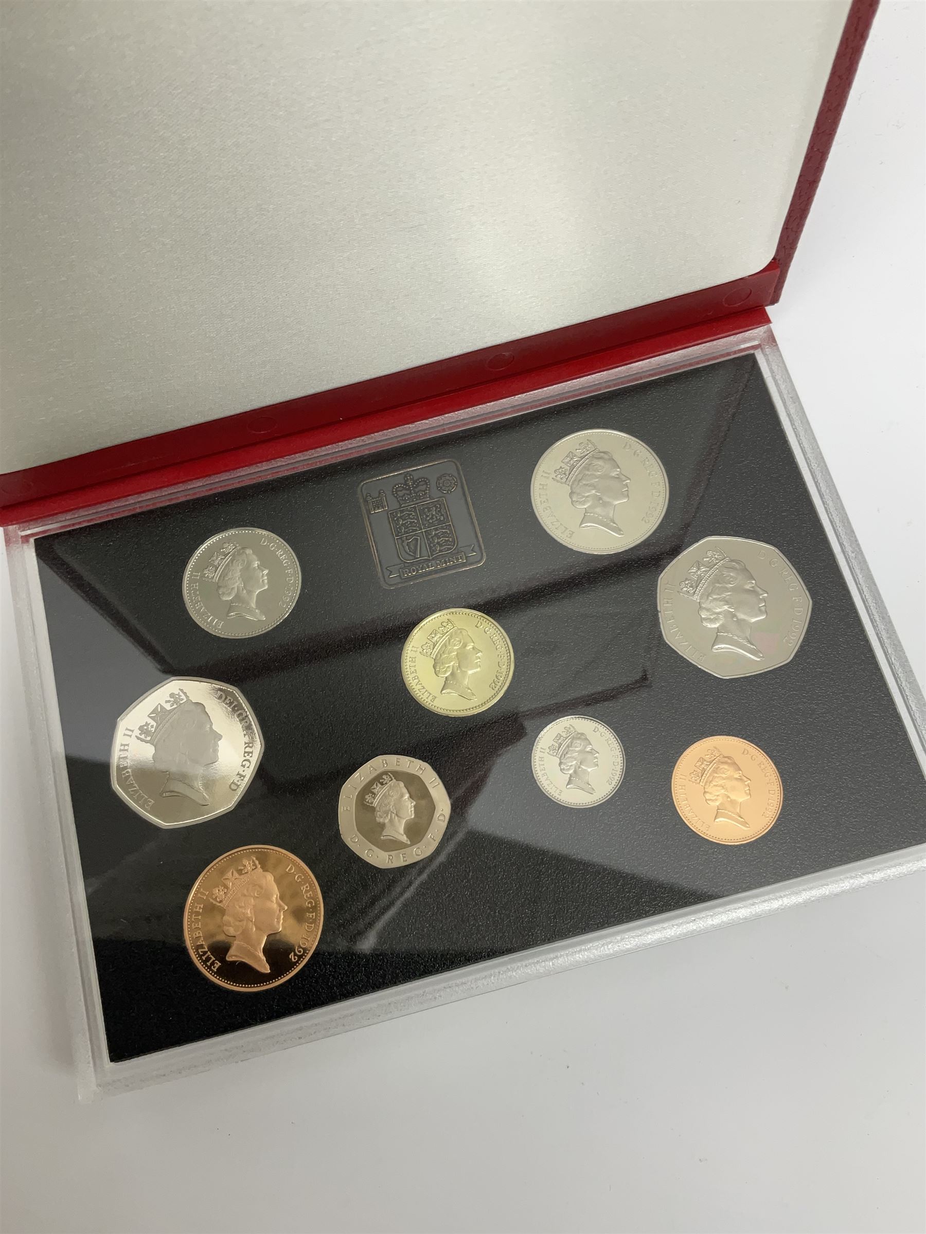 United Kingdom 1992 proof coin collection - Image 3 of 4