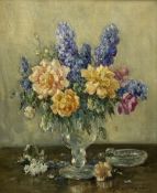 Owen Bowen (Staithes Group 1873-1967): Still Life - Flowers in a Glass Vase