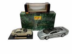 Two Maisto die-cast models - 1:12th scale Jaguar XJ220 1992 and 1:18th scale Special Edition Jaguar