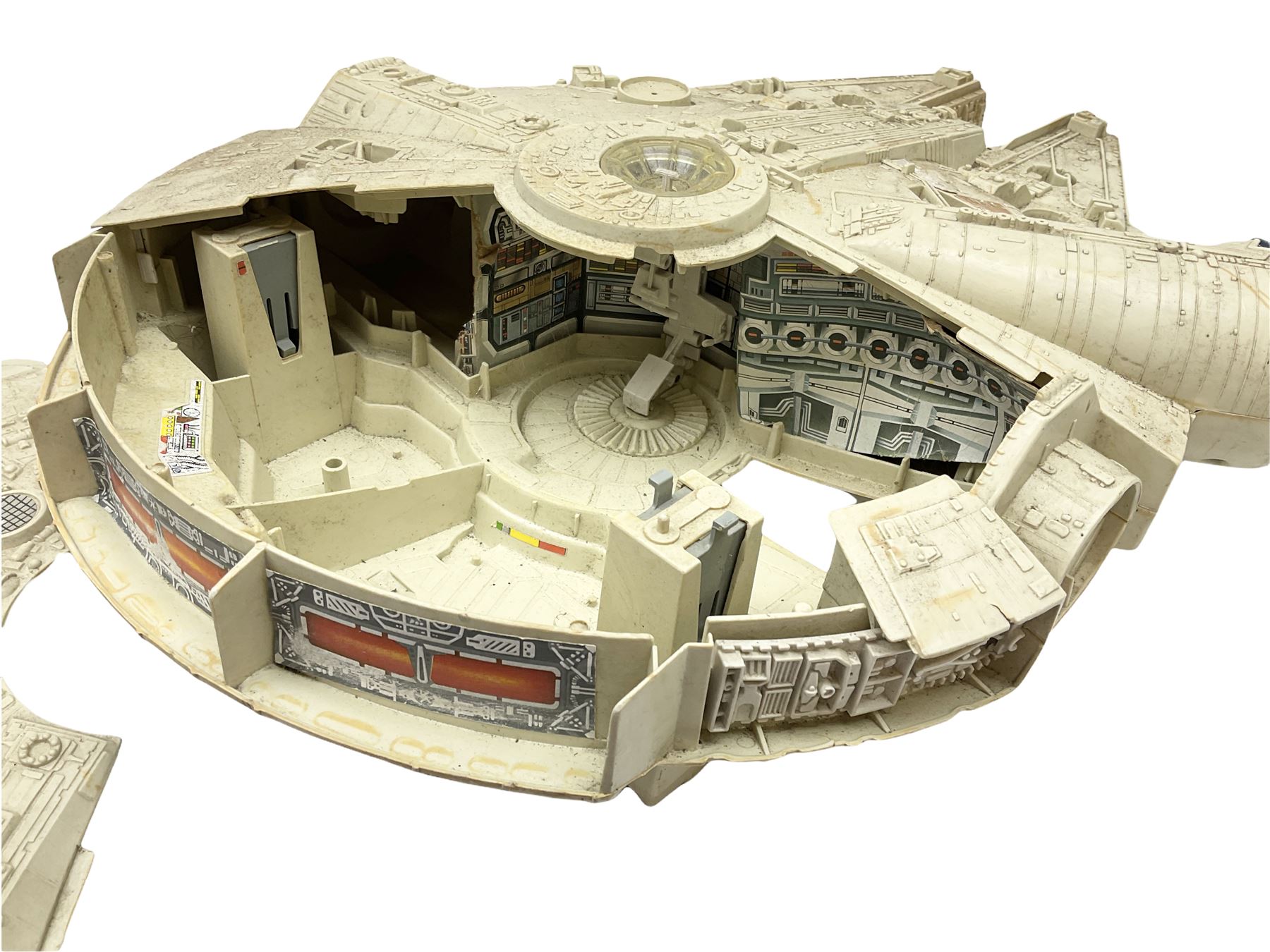 Star Wars - collection of various scale vehicles including two Millenium Falcons - Image 14 of 15