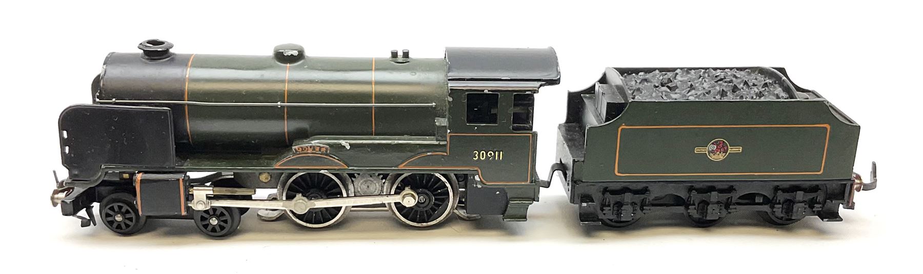 Trix Twin - three-rail Schools Class 4-4-0 locomotive 'Dover' No.30911 in British Rail green with te