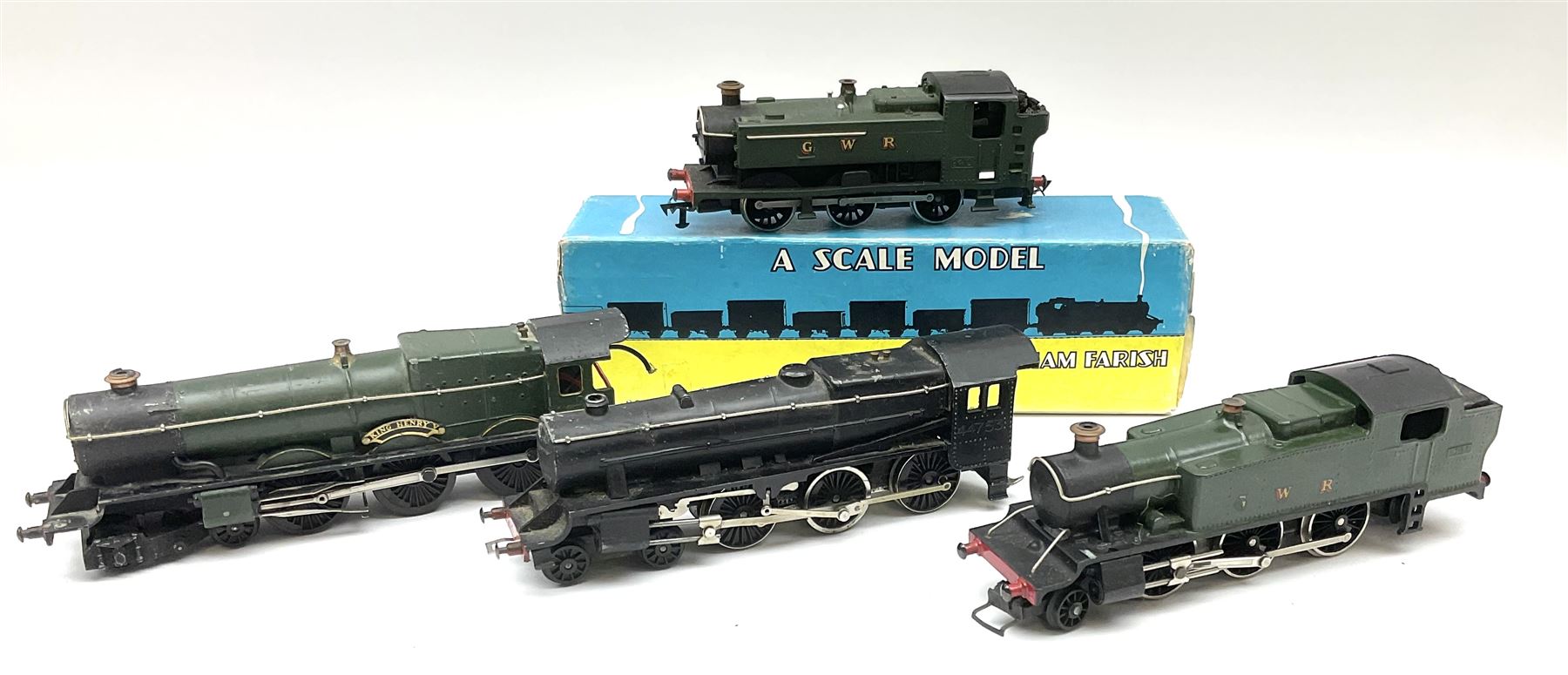 Graham Farish '00' gauge - four locomotives comprising King Class 4-6-0 'King Henry V'