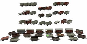 Graham Farish '00' gauge - forty-seven unboxed die-cast wagons