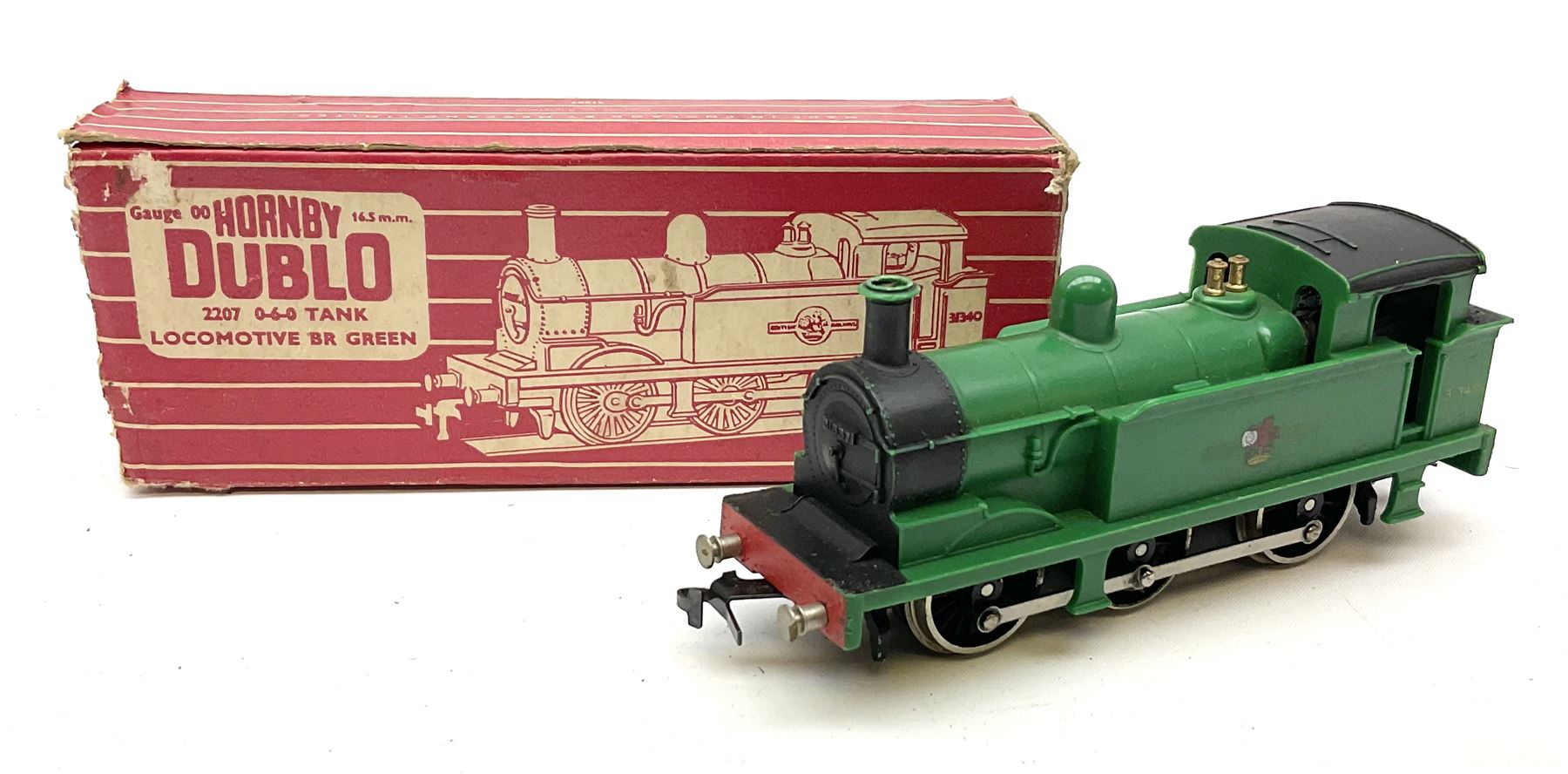 Hornby Dublo - 2207 Class R1 0-6-0 Tank locomotive No.3340; 4685 Caustic Liquor Bogie Wagon; 4076 Si - Image 2 of 6