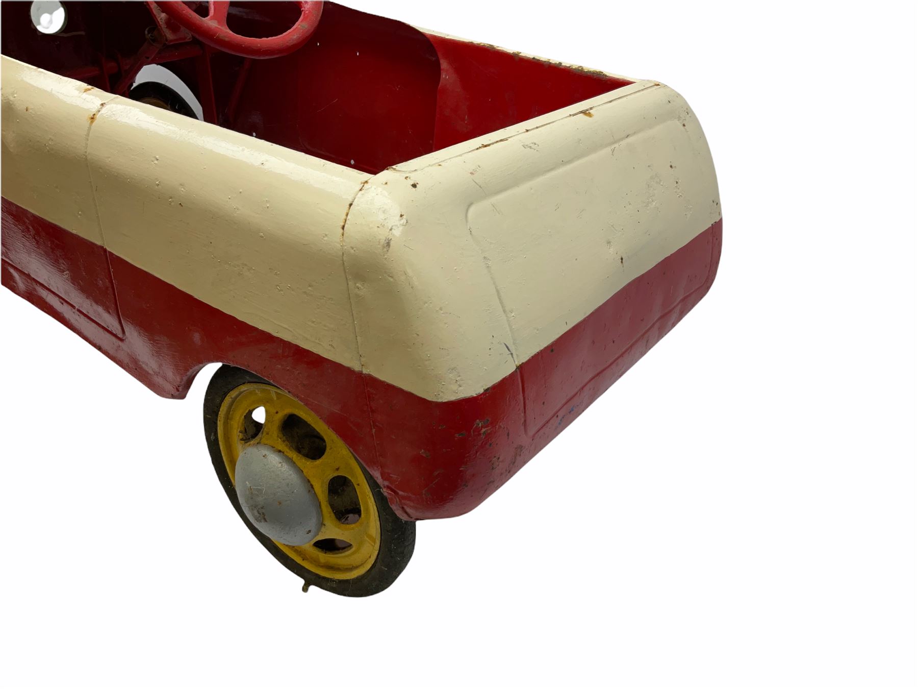 1950s child's tin-plate pedal car - Image 8 of 10