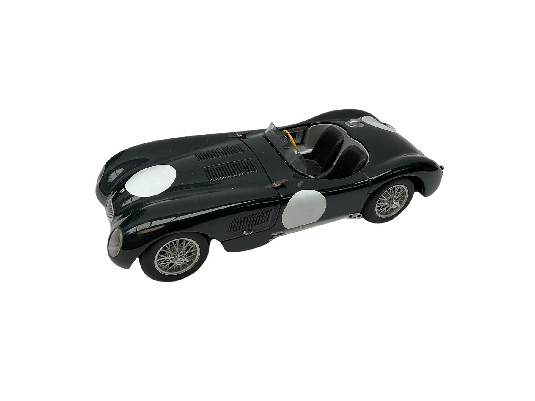 Four Bburago die-cast models - 1:18th scale Jaguar E Cabriolet (1961); 1:18th scale Porsche 356B Cou - Image 5 of 10