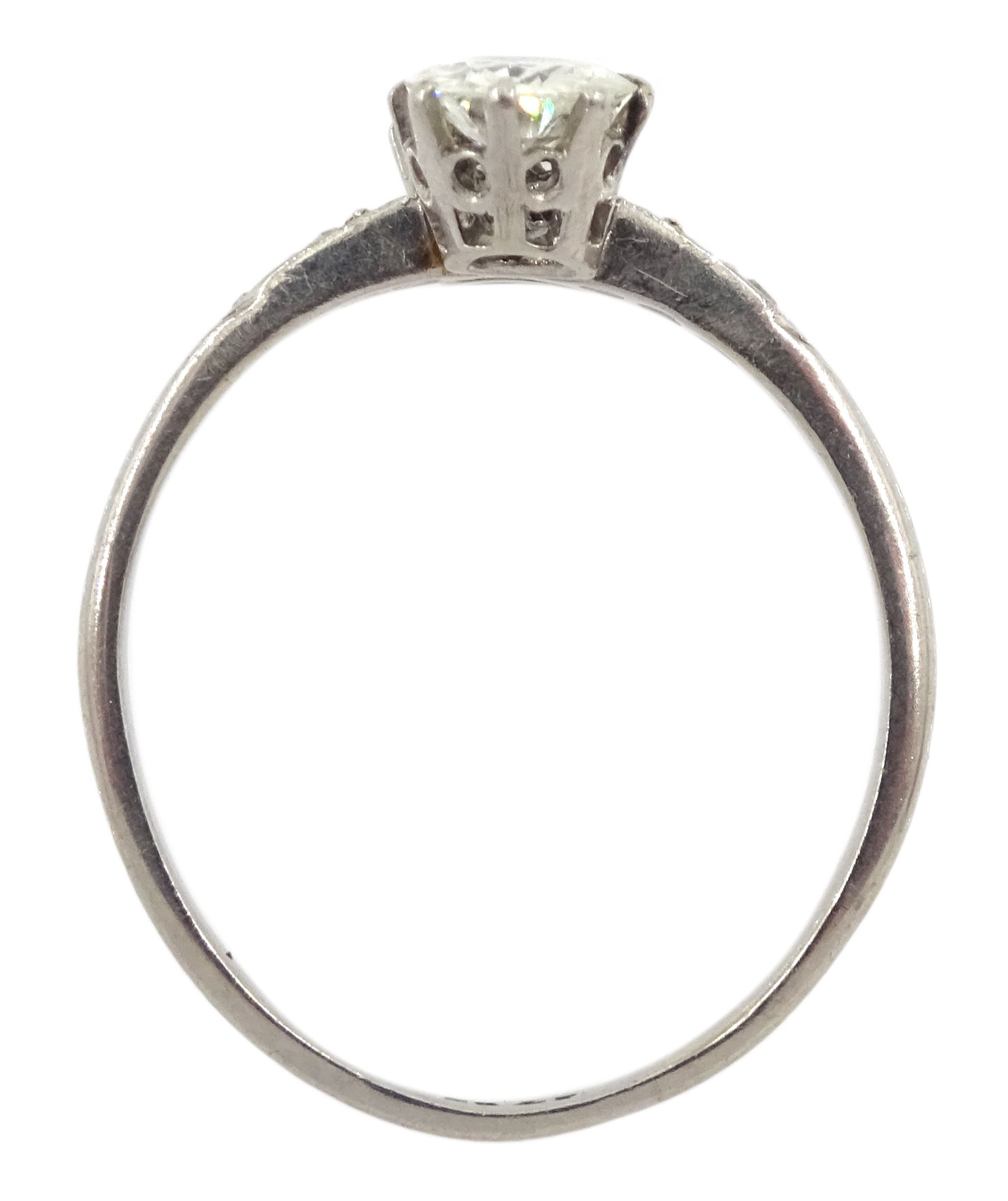 Platinum two stone diamond ring - Image 4 of 4