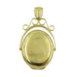 18ct gold gold oval locket