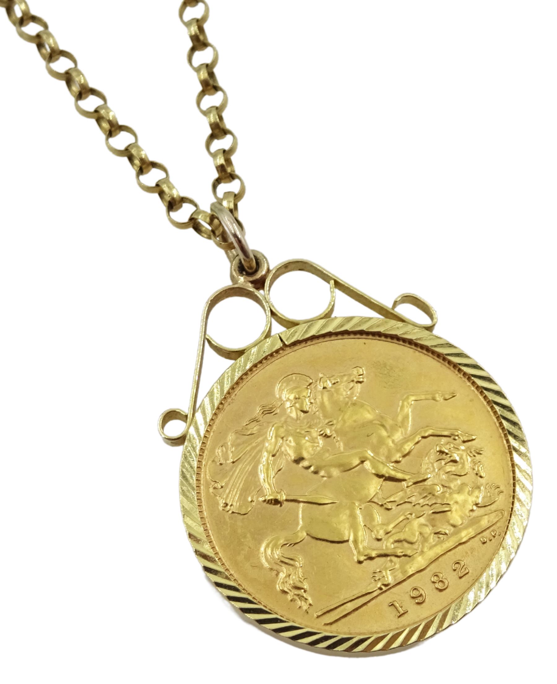 Elizabeth II 1982 gold half sovereign - Image 2 of 3