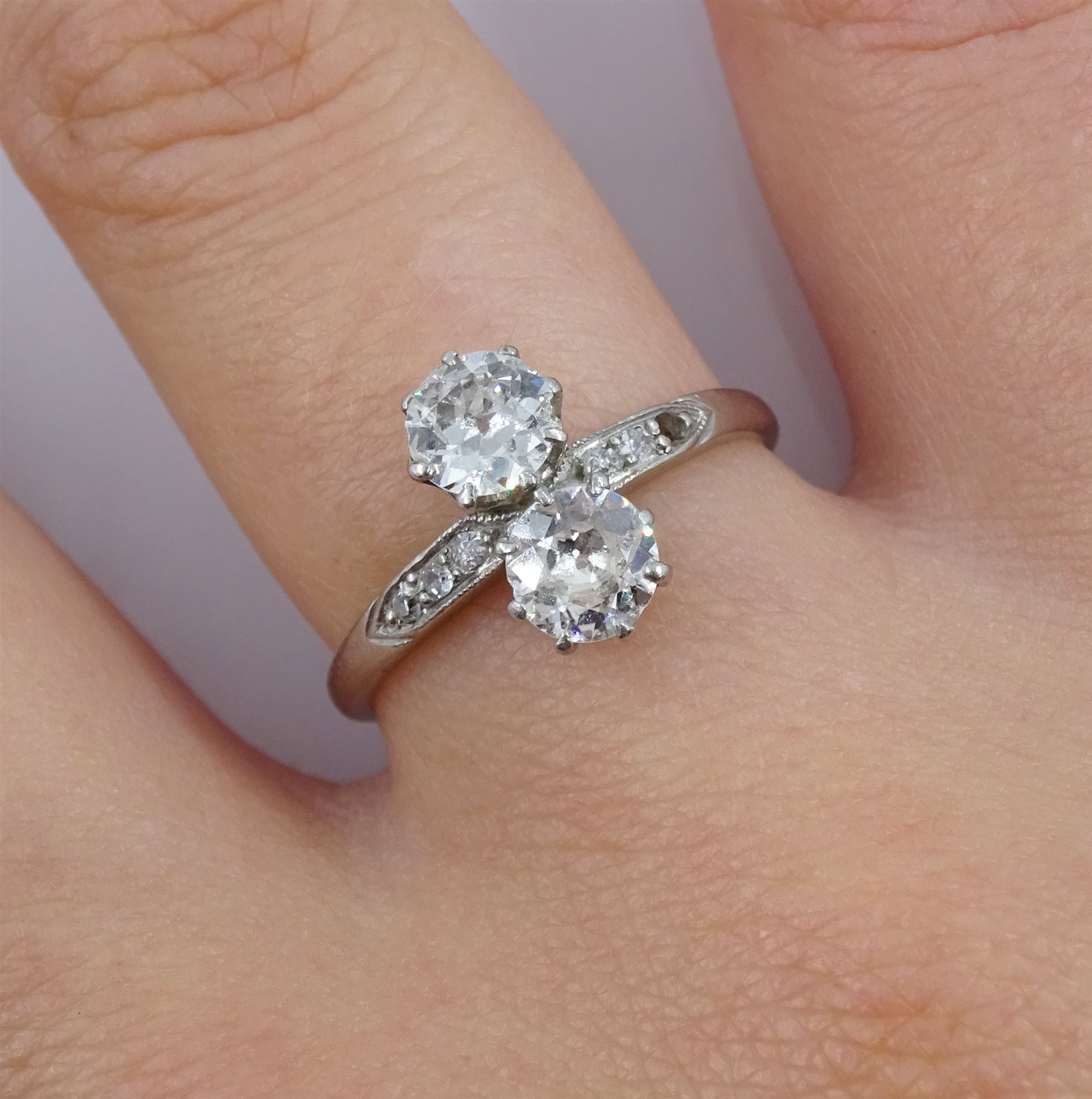 Platinum two stone diamond ring - Image 2 of 4