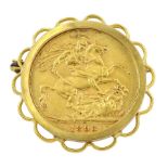 Queen Victoria 1898 gold full sovereign loose mounted in 9ct gold brooch