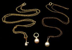 Gold pearl and diamond pendant necklace