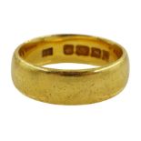 Early 20th century 22ct gold wedding band