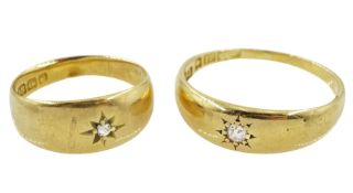 Two Edwardian 18ct gold single stone diamond rings