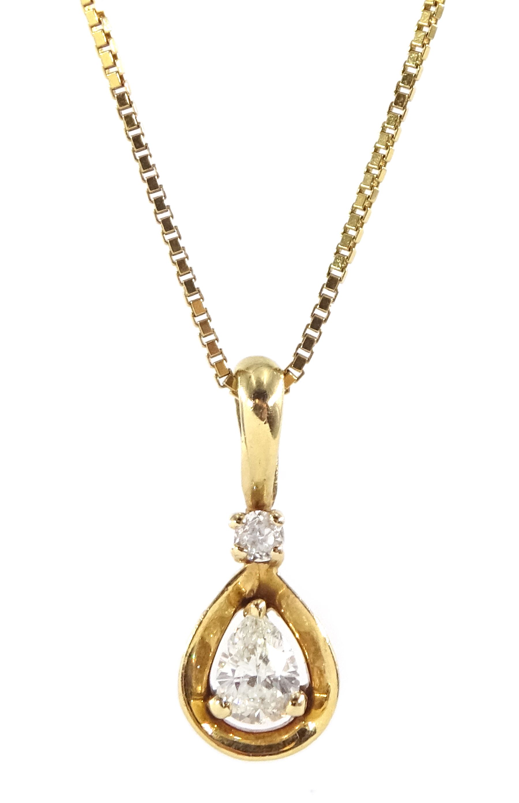 14ct gold pear and round brilliant cut diamond pendant